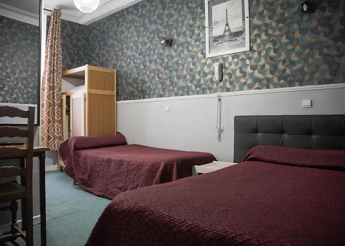 Sully Hotel Parijs